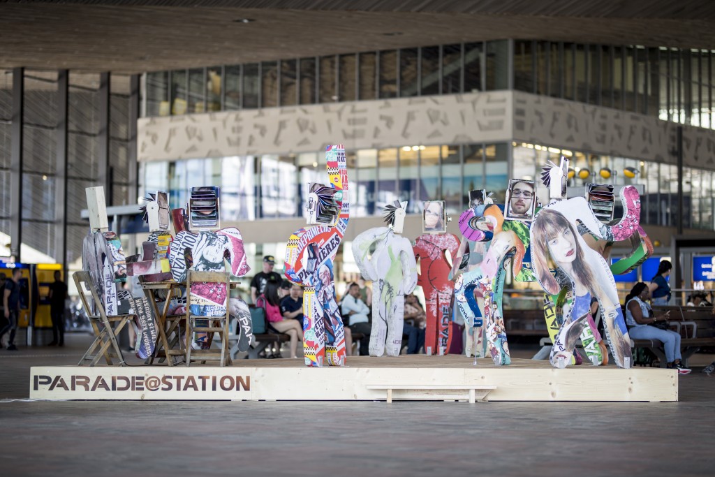 Parade op station Rotterdam Centraal (bron: Tycho’s Eye Photography)